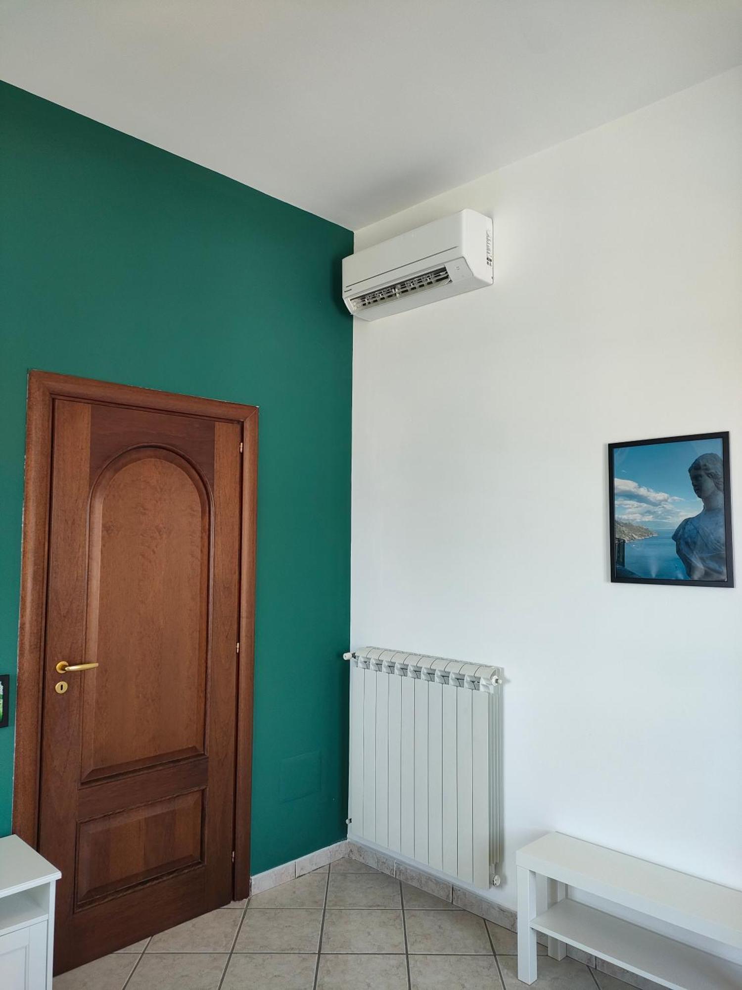 Lilla Housing Appartement Castellammare di Stabia Buitenkant foto