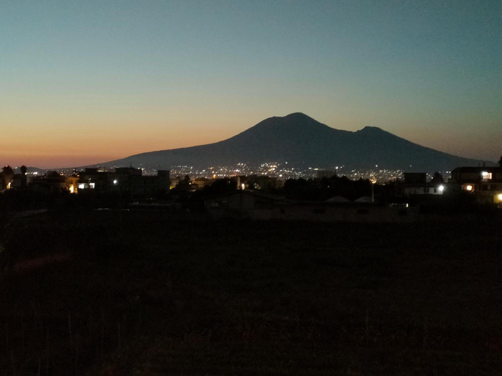 Lilla Housing Appartement Castellammare di Stabia Buitenkant foto